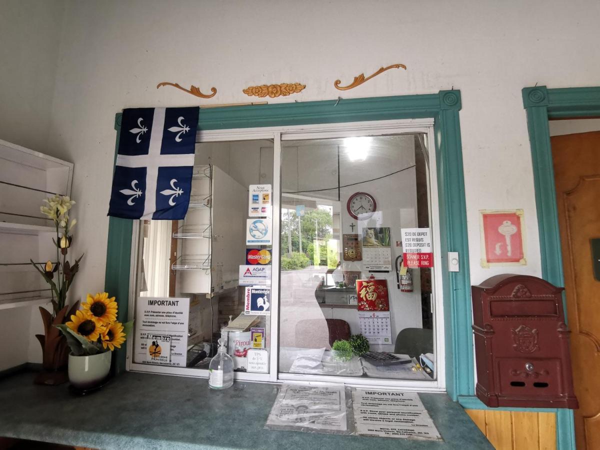 Motel Sainte Catherine Zewnętrze zdjęcie