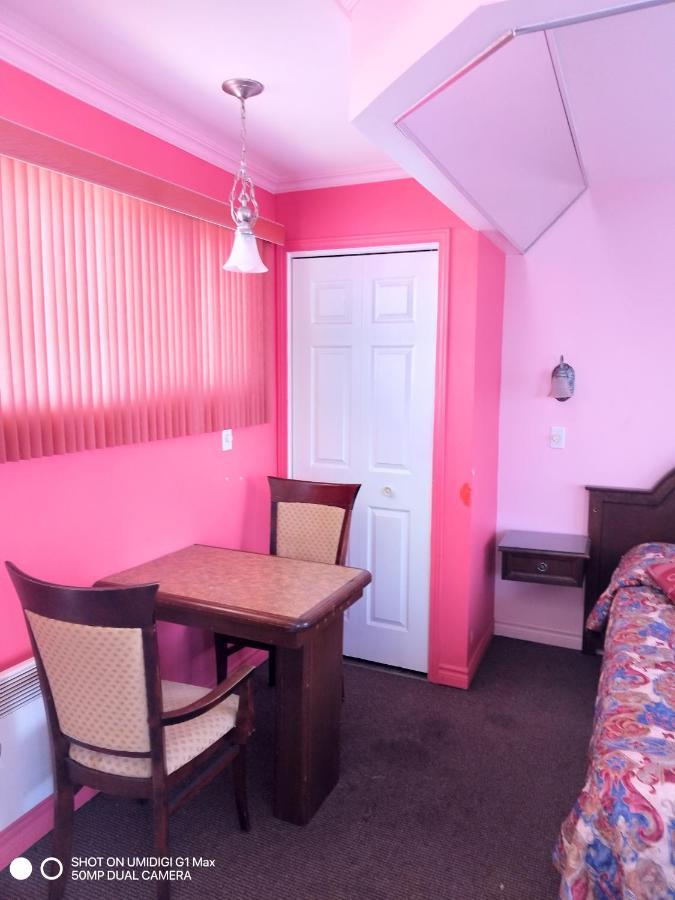 Motel Sainte Catherine Zewnętrze zdjęcie