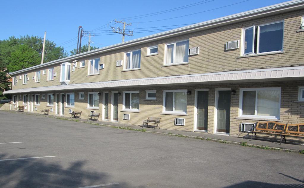 Motel Sainte Catherine Zewnętrze zdjęcie